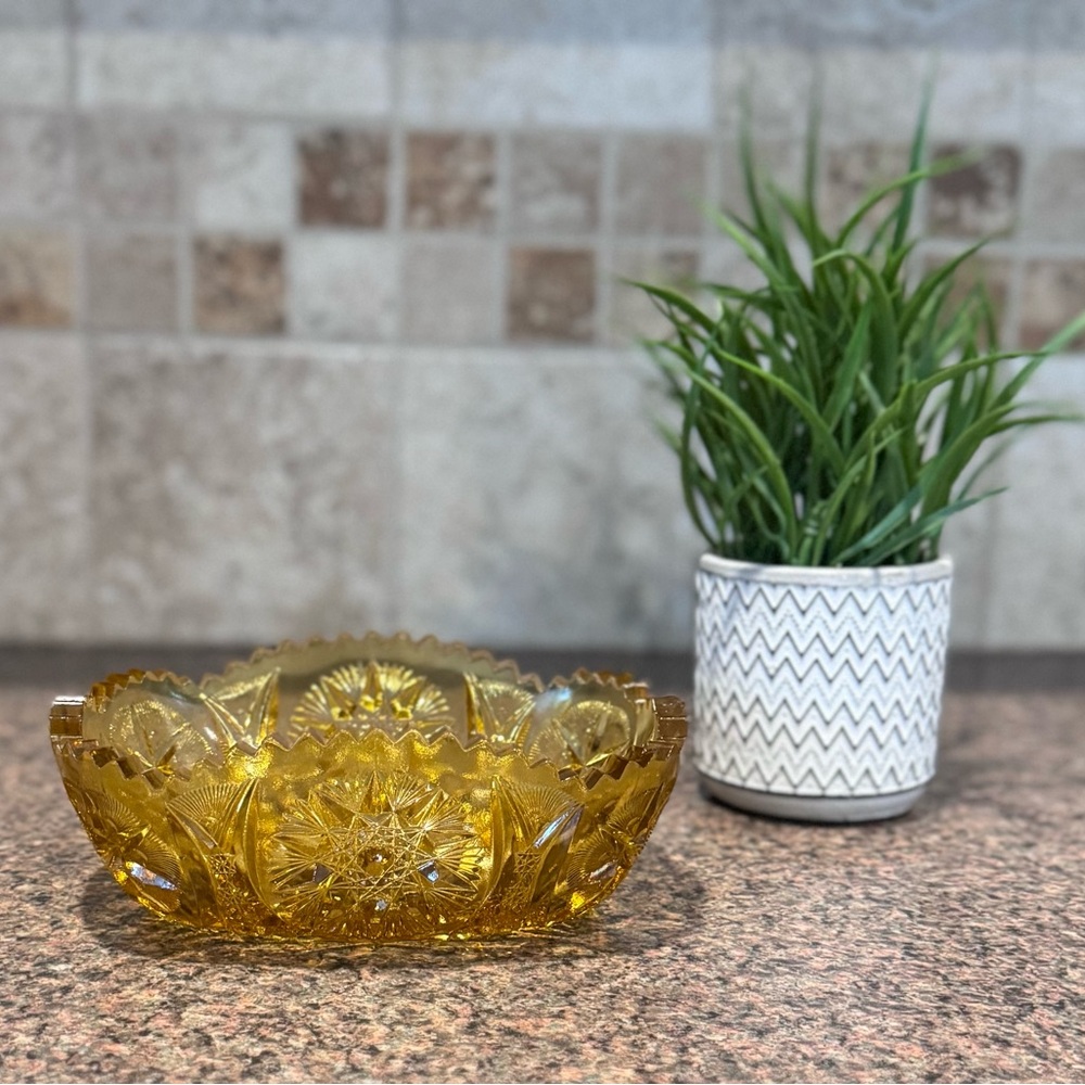 *Desc VTG L.E. Smith Glass Candy Dish, Hobstar Pattern, Sawtooth Rim, Amber/Gold